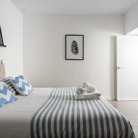 Atico Catedral By Time Apartment *